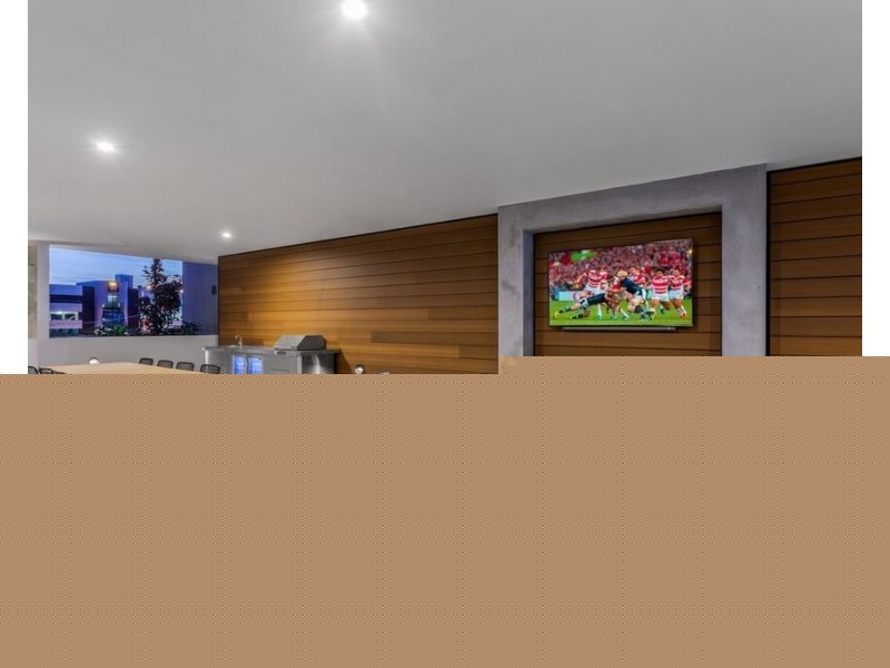 5042/8 Holden Street, Woolloongabba QLD 4102