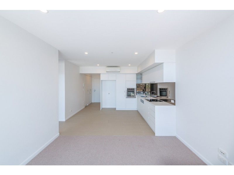 20403/300 Old Cleveland rd, Coorparoo QLD 4151