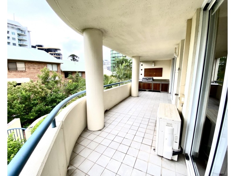 57 Lambert Street, Kangaroo Point QLD 4169