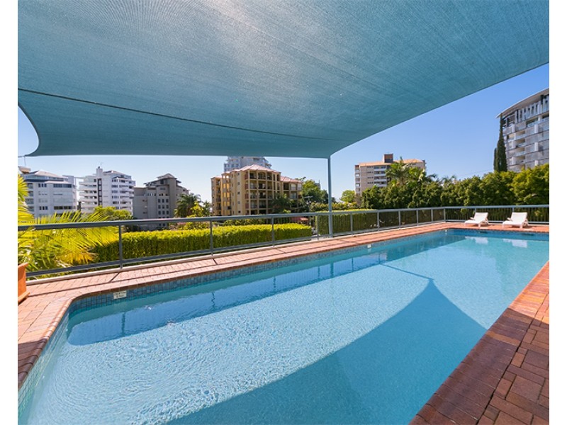 57 Lambert Street, Kangaroo Point QLD 4169