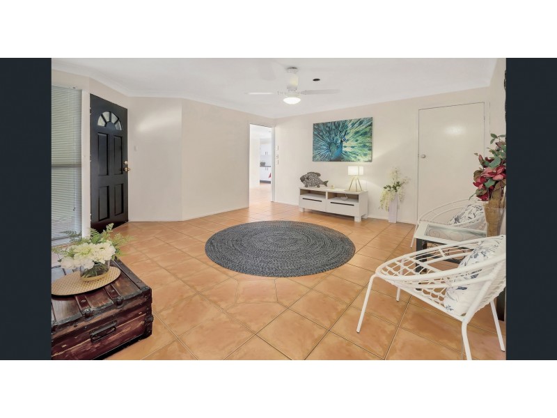 21 Patura Drive, Ashmore QLD 4214