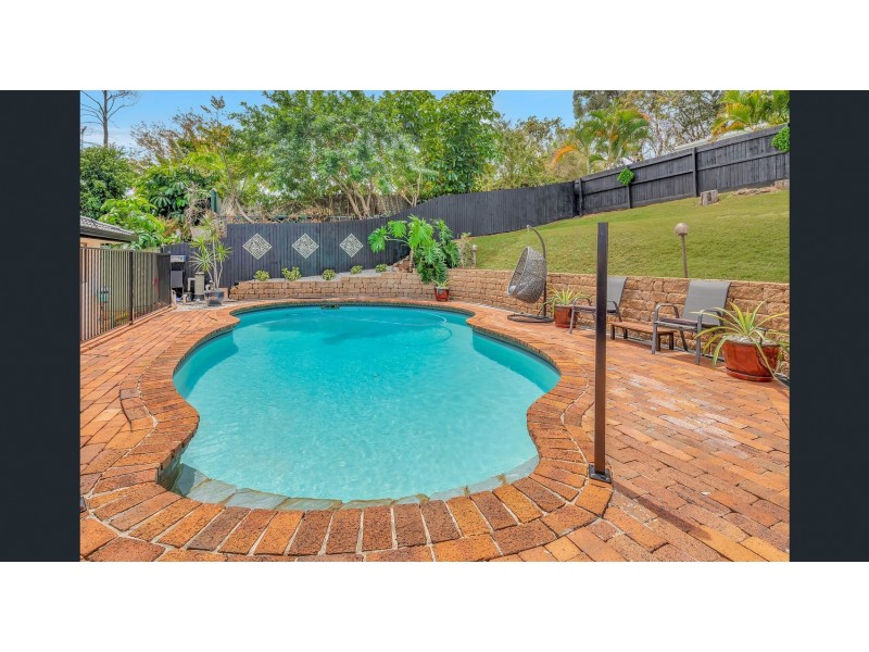 21 Patura Drive, Ashmore QLD 4214