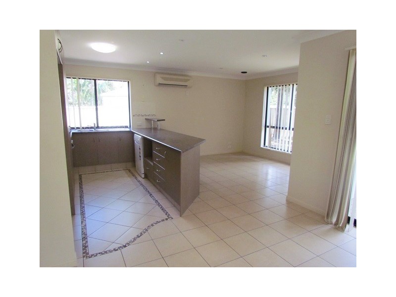 13 Sandor Crt, Upper Coomera QLD 4209