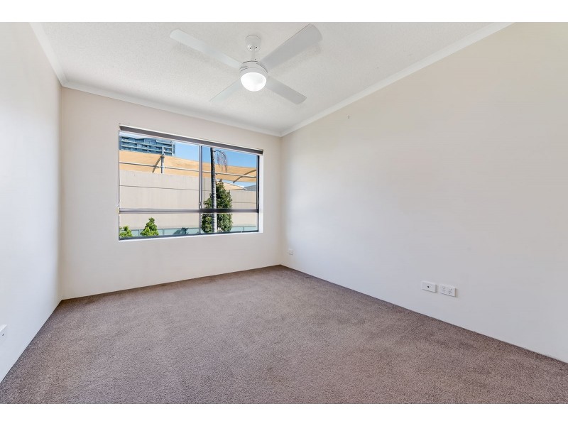 45/55 Harries Road, Coorparoo QLD 4151