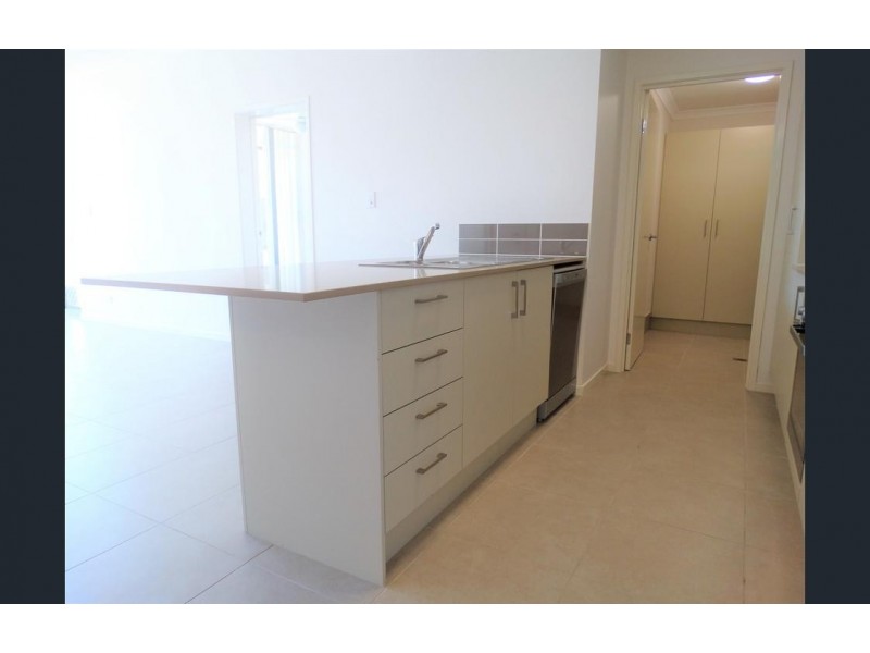 D17/3 McLennan Court, North Lakes QLD 4509