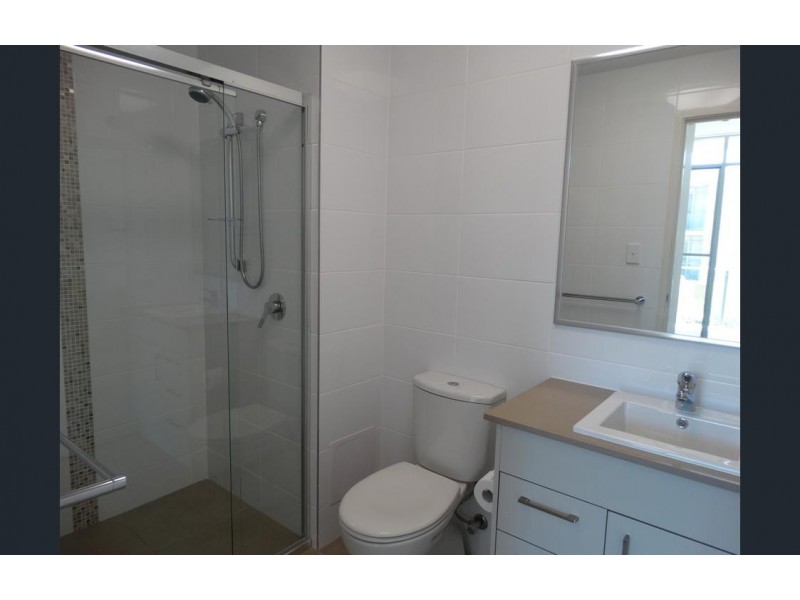 D17/3 McLennan Court, North Lakes QLD 4509