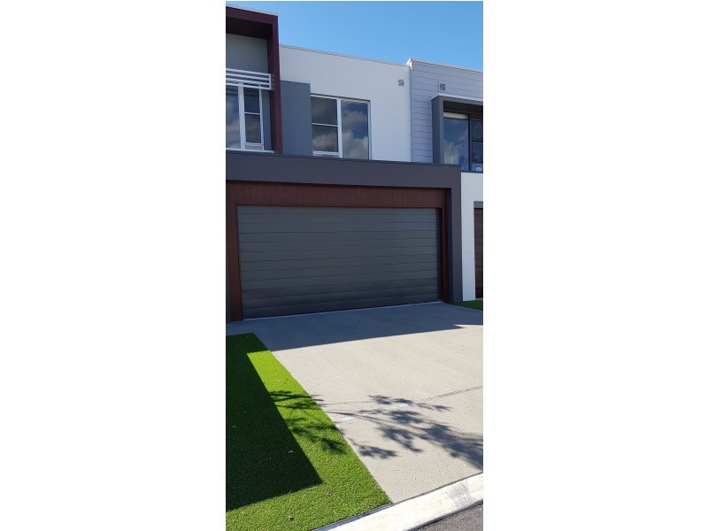 73000/1 Vue Boulevard, Robina QLD 4226