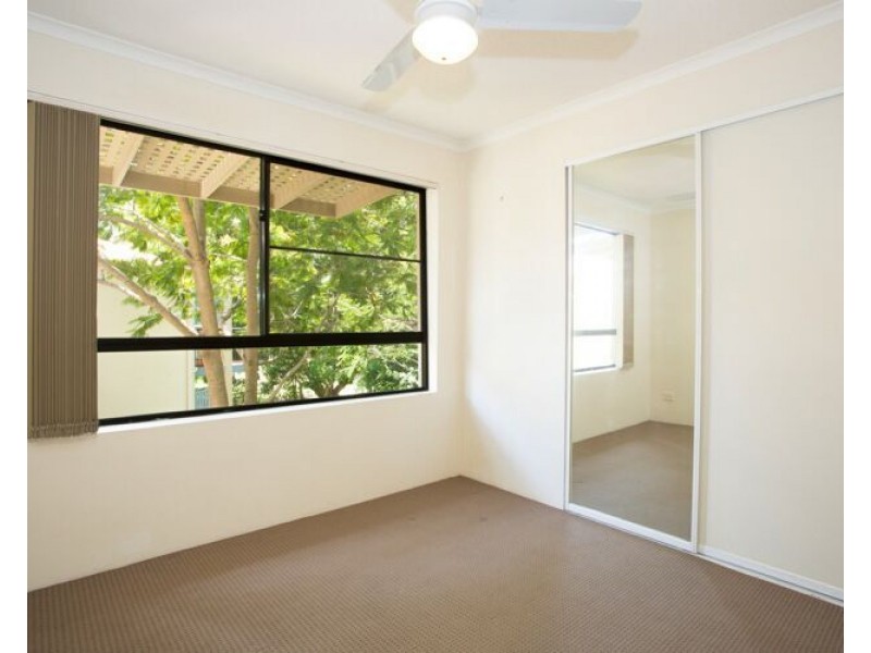 45 Harries Road, Coorparoo QLD 4151