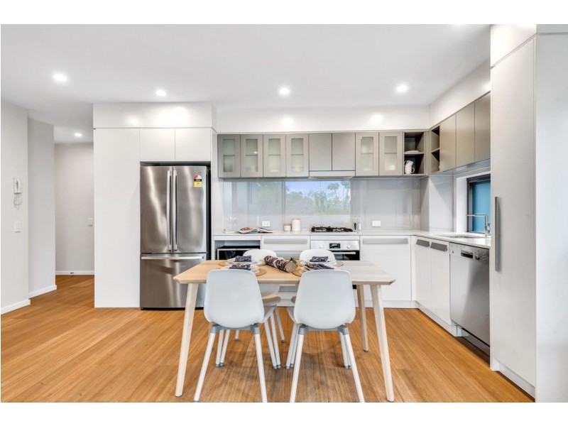 3/33 Sword Street, Woolloongabba QLD 4102