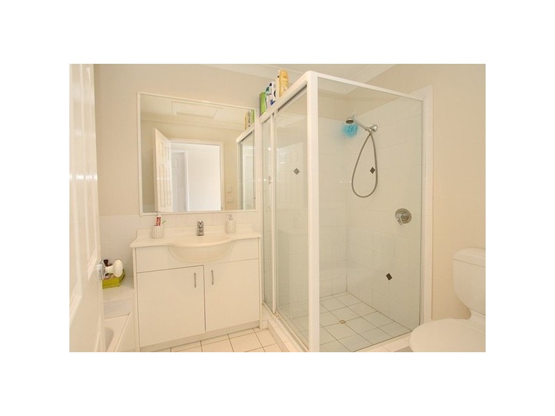 2/589 Beams Road, Carseldine QLD 4034