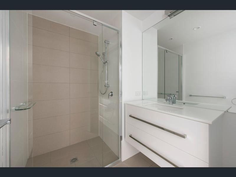 30801/300 Old Cleveland rd, Coorparoo QLD 4151