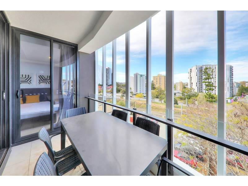 38 High Street, Toowong QLD 4066