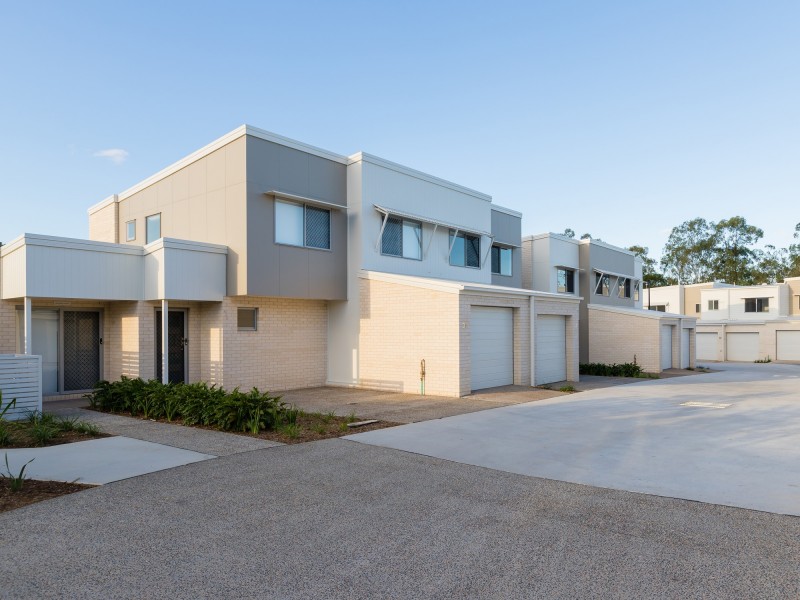 15 Mayfair Street, Doolandella QLD 4077