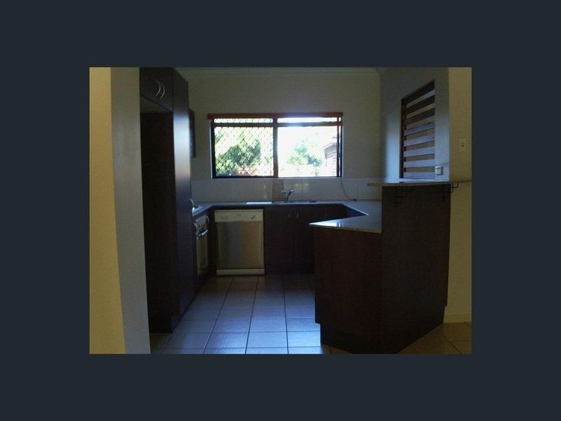 C/2-8 Rigg Street, Woree QLD 4868