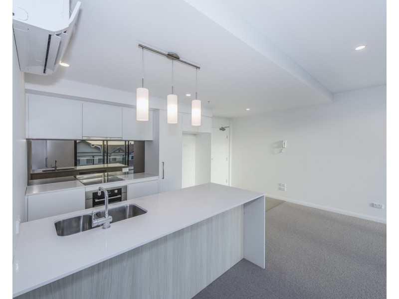 30408/300 Old Cleveland rd, Coorparoo QLD 4151