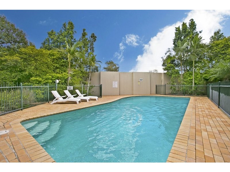 2a/21 Campbell Street, Toowong QLD 4066