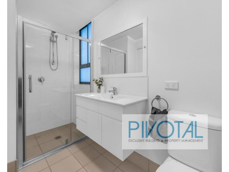 5073/8 Holden Street, Woolloongabba QLD 4102