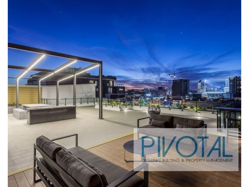 5073/8 Holden Street, Woolloongabba QLD 4102