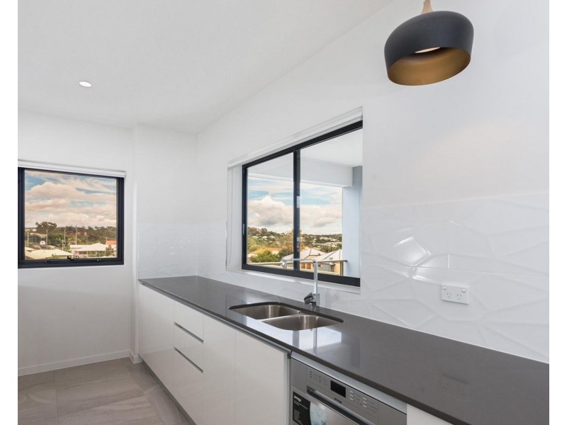 4/3 Osborne Road, Mitchelton QLD 4053