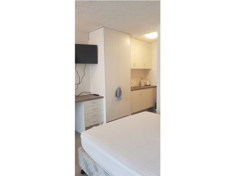 405 / 2 Barney Street, Southport QLD 4215