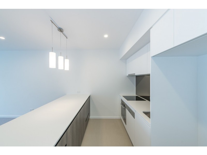 20809/300 Old Cleveland Road, Coorparoo QLD 4151
