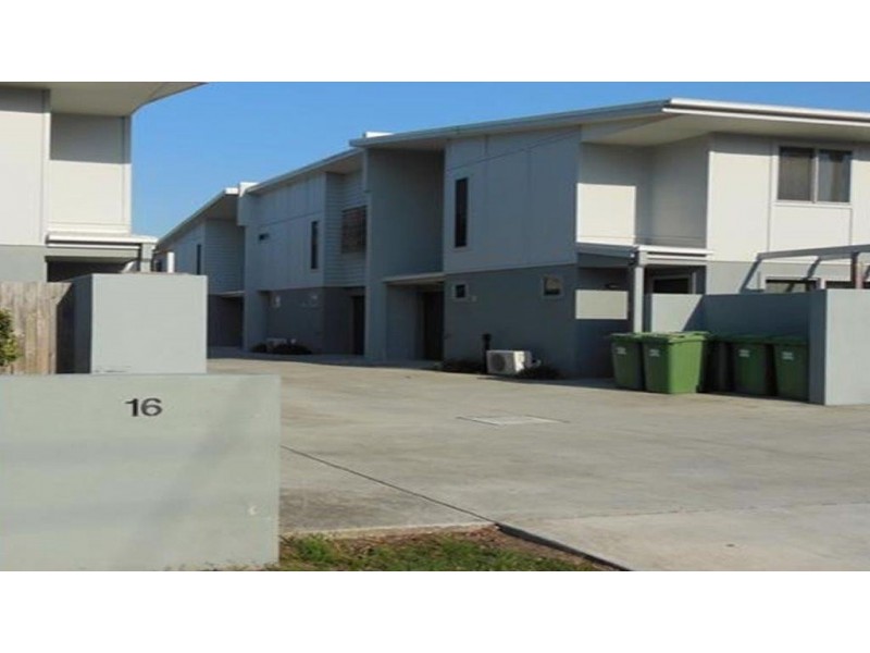 13/10 David st, Burpengary QLD 4505