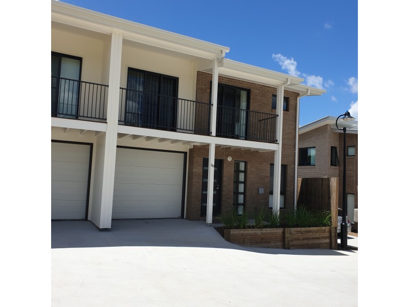 13/10 David st, Burpengary QLD 4505