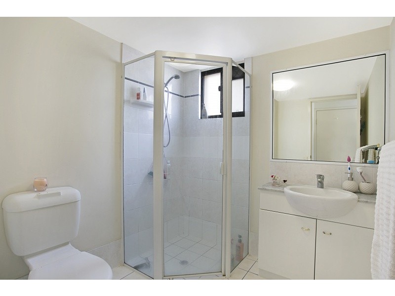 10/55 HARRIES RD, Coorparoo QLD 4151