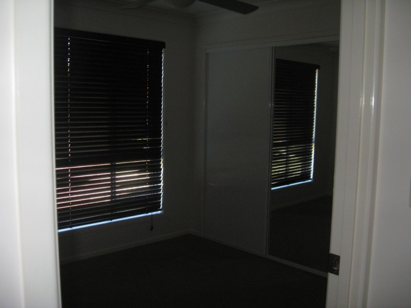 36 CRESTBROOK DRIVE, Morayfield QLD 4506