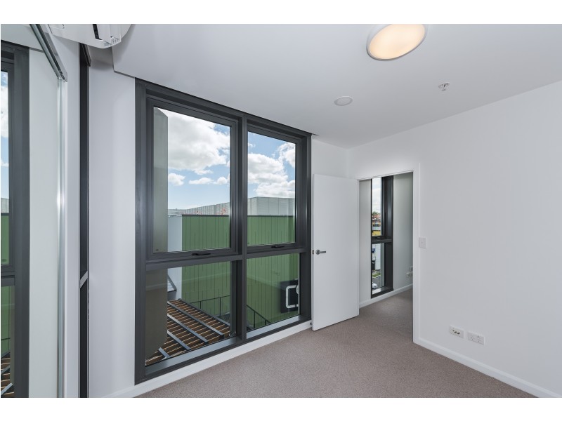 30505/300 OLD CLEVELAND ROAD, Coorparoo QLD 4151