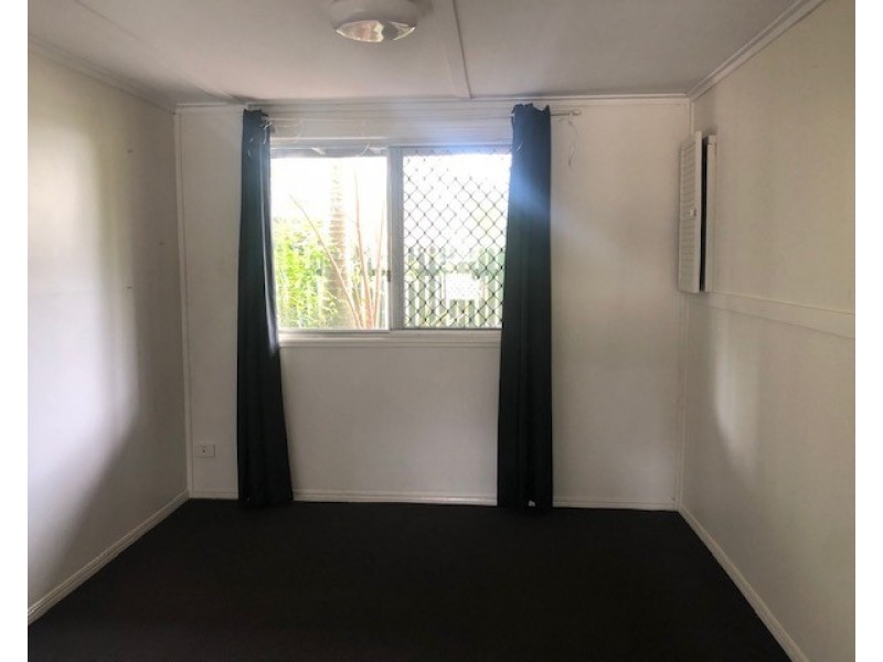 2 Hakea Street, Crestmead QLD 4132