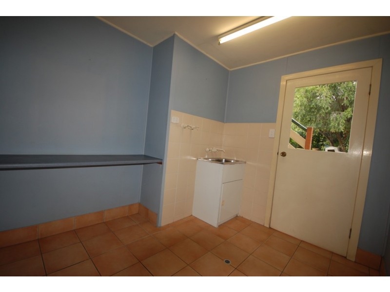 31 Price Street, Oxley QLD 4075