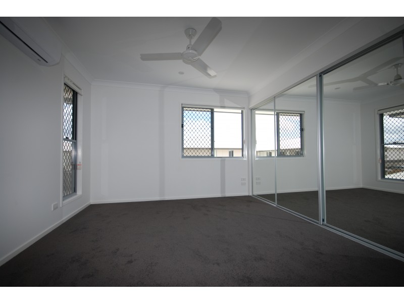 24/51 James Edward Street, Richlands QLD 4077