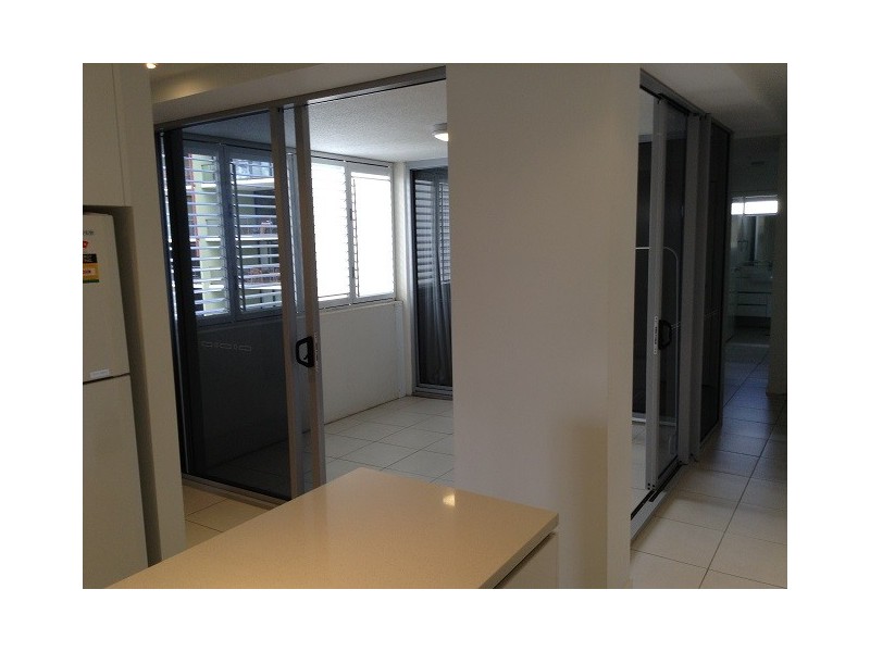 16/15 Walsh Street, Milton QLD 4064