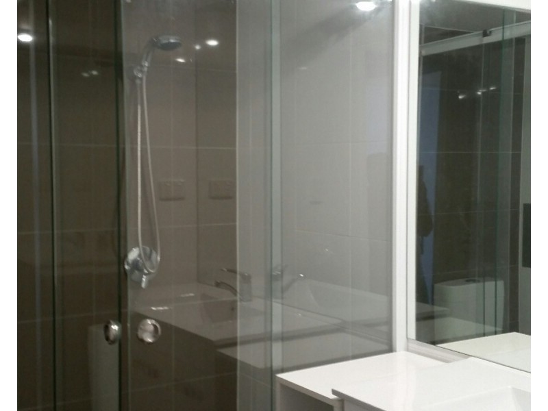 211/2 Barney Street, Southport QLD 4215