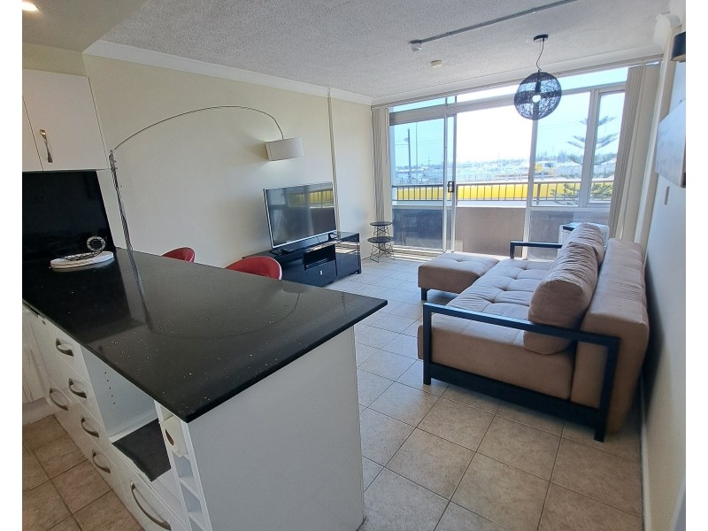 211/2 Barney Street, Southport QLD 4215