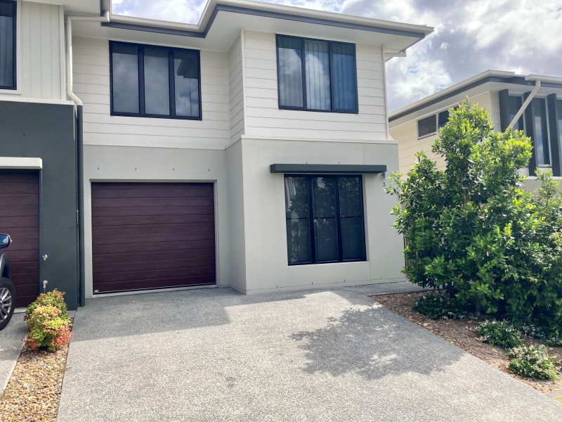 3/430 Gainsborough Drive, Pimpama QLD 4209