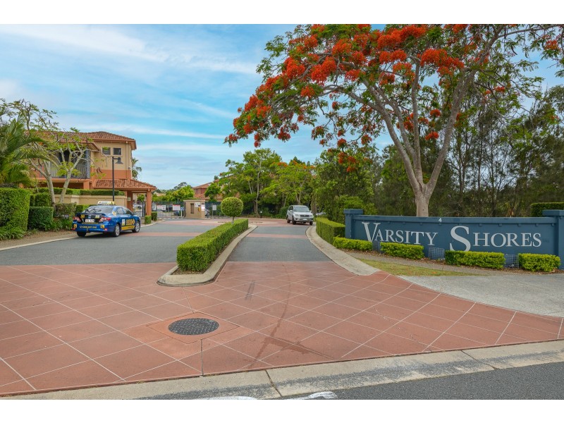 111C/4 UNIVERSITY, Robina QLD 4226