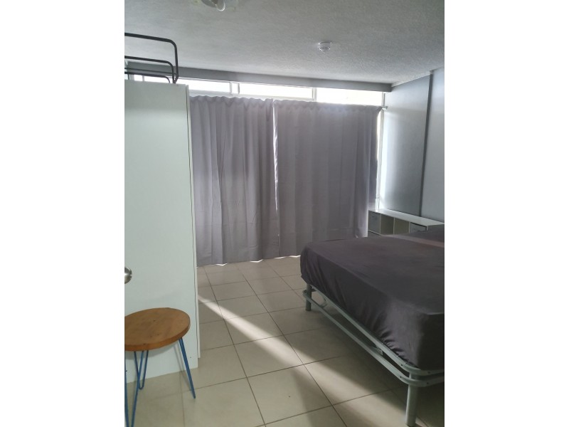 404/2 Barney Street, Southport QLD 4215