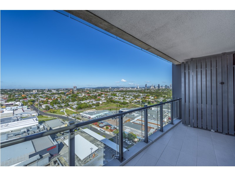 30708/300 Old Cleveland Road, Coorparoo QLD 4151