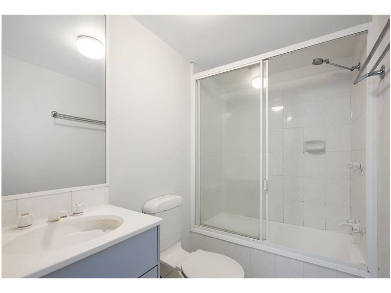 12/21 Campbell Street, Toowong QLD 4066