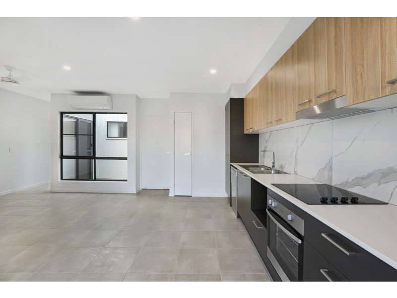 1B Dann Walk, Palmview QLD 4553