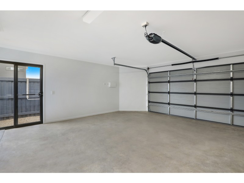 1B Dann Walk, Palmview QLD 4553