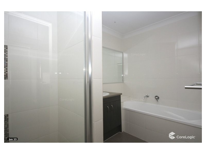 1/17 Melville Drive, Brassall QLD 4305