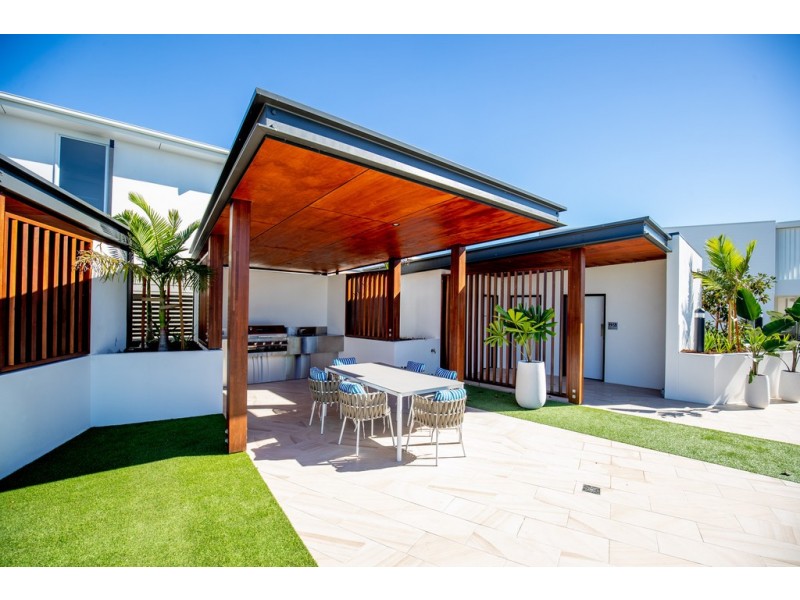 61440/1 Vue Boulevard, Robina QLD 4226