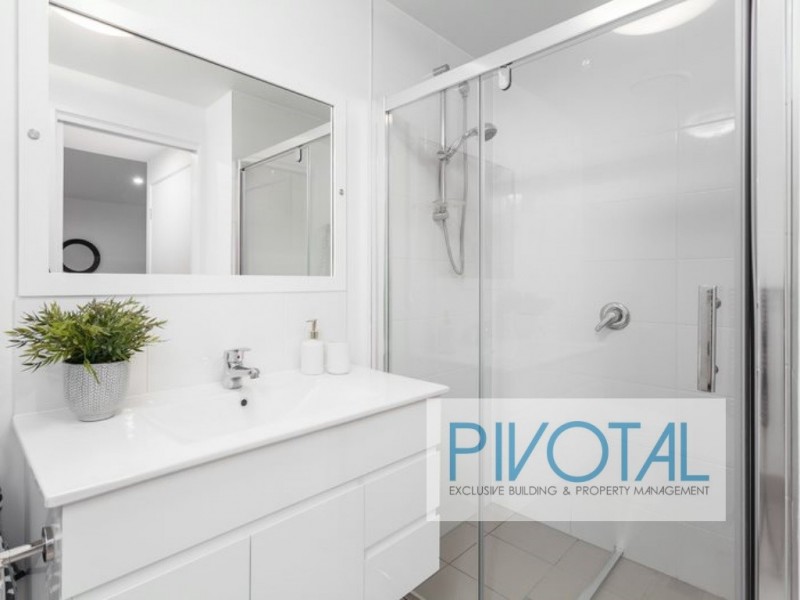 111/8 Holden Street, Woolloongabba QLD 4102