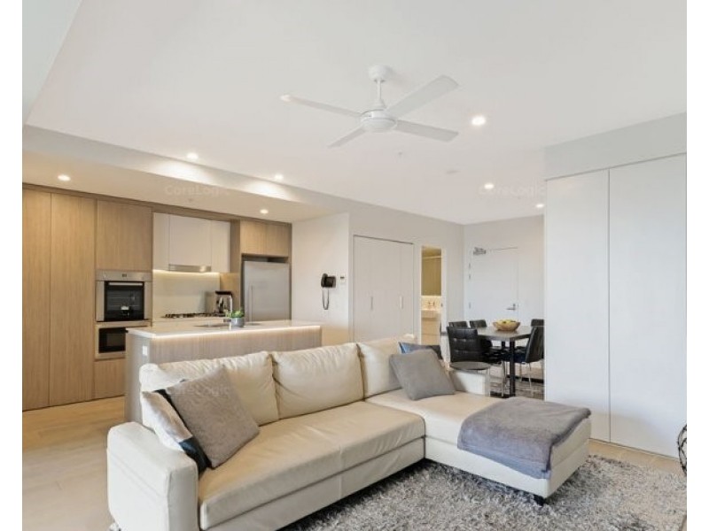 1033/123 Cavendish Road, Coorparoo QLD 4151