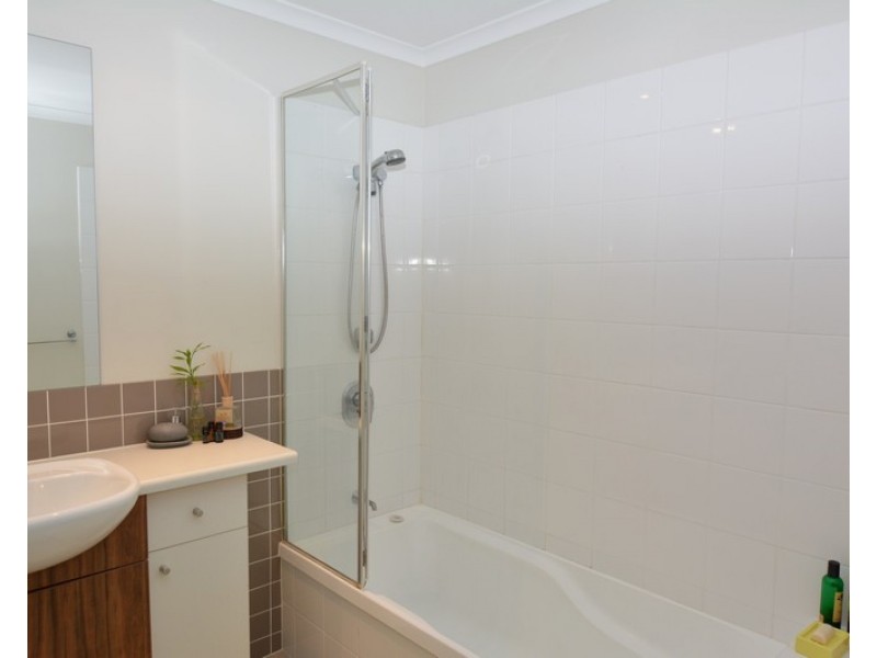 54 Vernon Terrace, Teneriffe QLD 4005