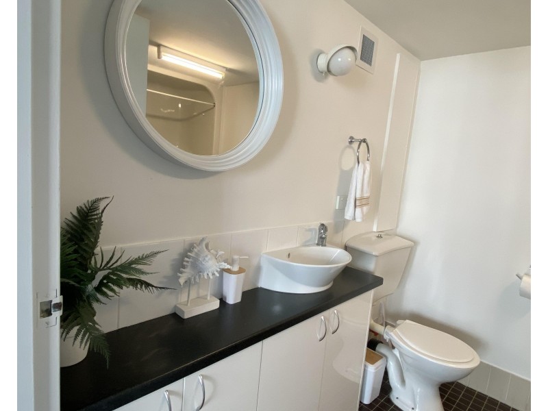 302/1855 Gold Coast Hi Gold Coast Highway, Burleigh Heads QLD 4220