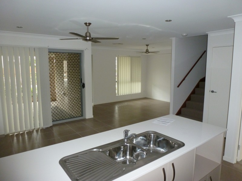 37/86 Carselgrove Ave, Fitzgibbon QLD 4018